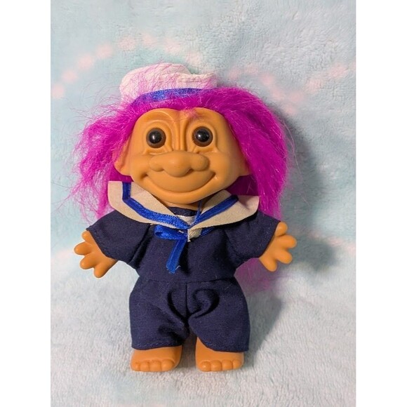 Vintage Russ Troll Doll – Sailor Outfit – Pink Hair – Item #18340 – 1990s - Picture 1 of 3